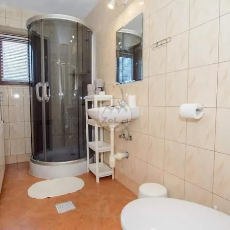 Apartment Apartament Przy Wyciagu *